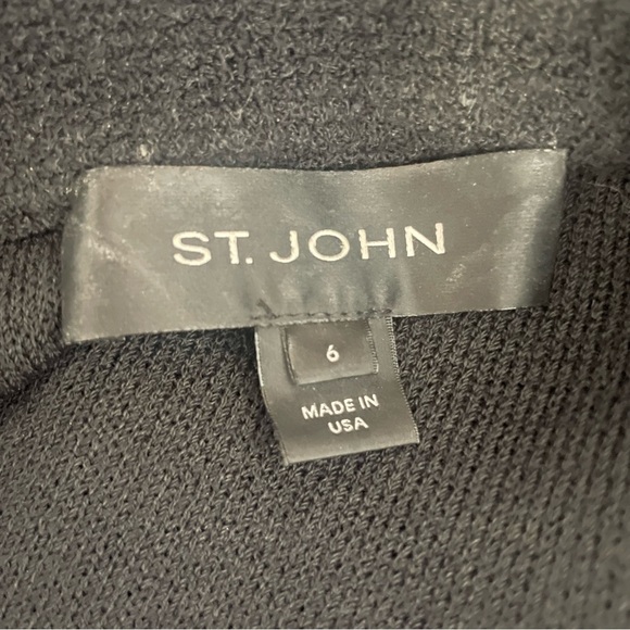 St. John Black Flower Embellished Full Zip Cardigan Sweater 27072 - Picture 6 of 7